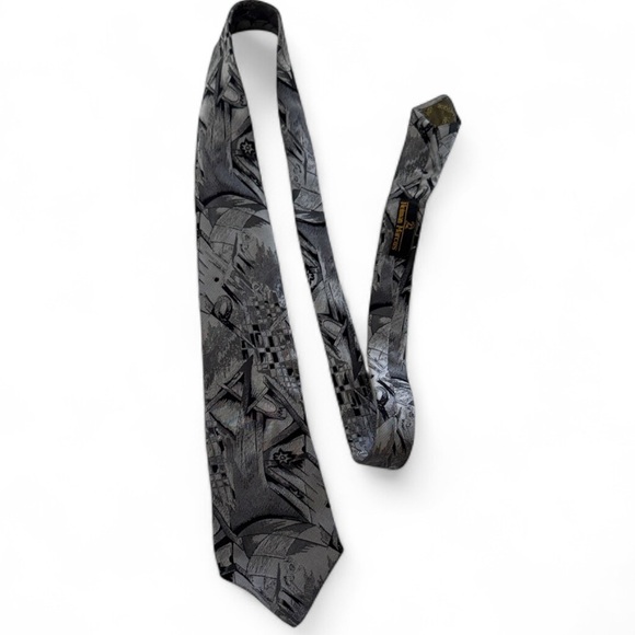 GIANNI VERSACE Tie Men’s Art To Wear Silver Gray 100% Silk RARE - Picture 1 of 11